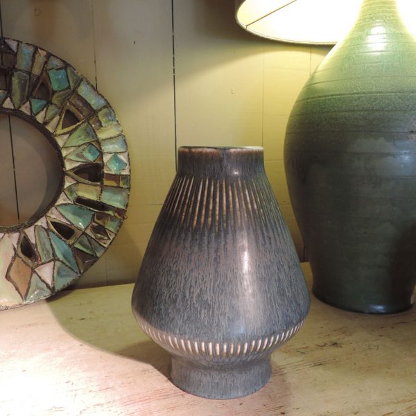 VASE EN GRES EMAIL GRIS/BLEU PAR CARL HARRY STÅLHANE POUR ROSTRAND H23CM