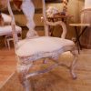 FAUTEUIL BAROQUE SUEDOIS PATINE BLANCHE CA,1800 – Image 3