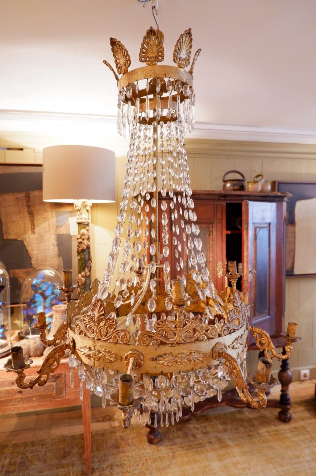 Chandelier régence en bronze doré et chute de cabochons de verre taillés fin XIXe – Image 2