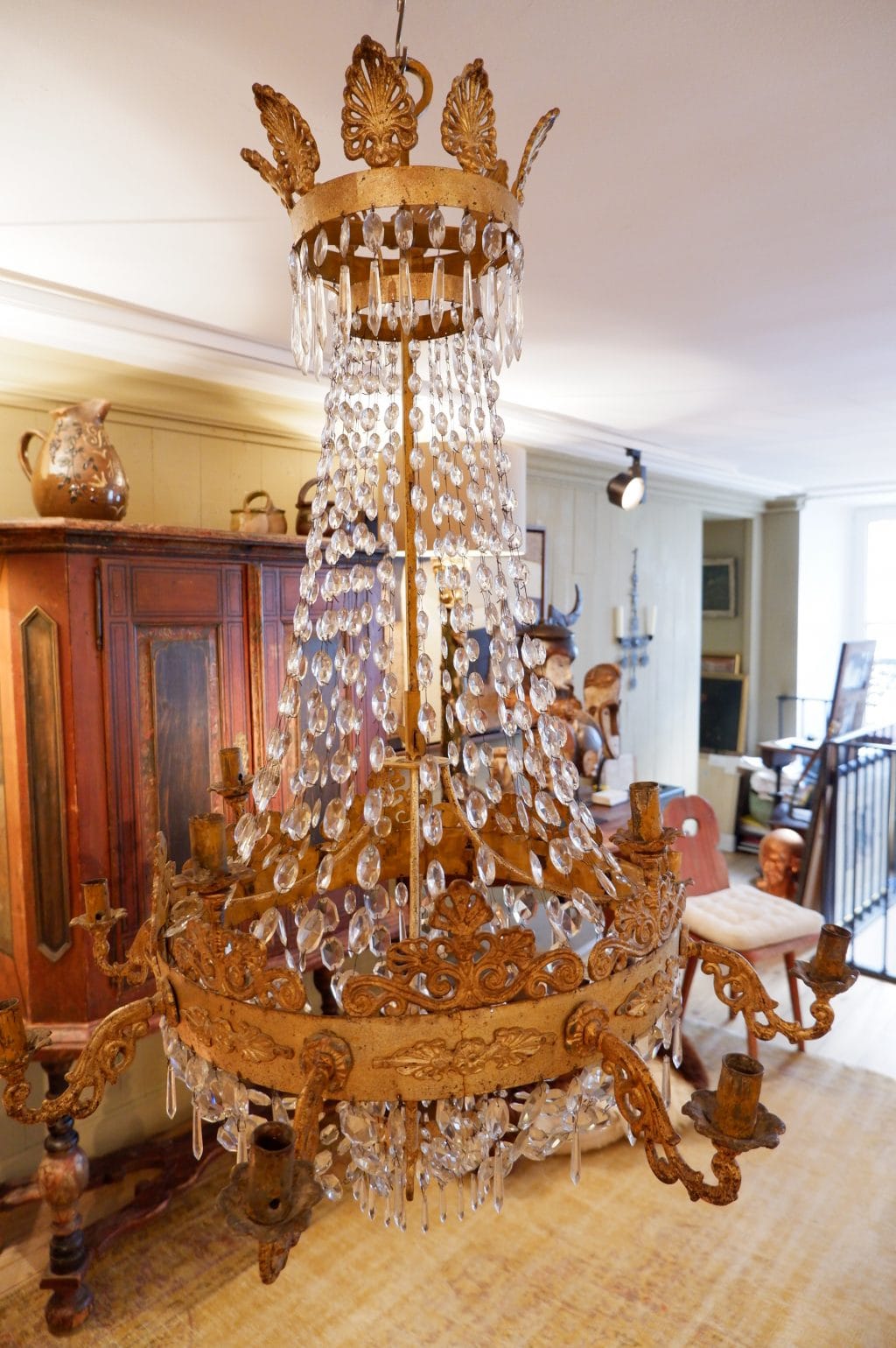 Chandelier régence en bronze doré et chute de cabochons de verre taillés fin XIXe – Image 5