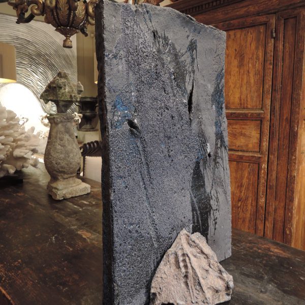 LARGE SCULPTURE "STELE" IN CHARCOAL CERAMIC BY CLAUDE CHAMPY