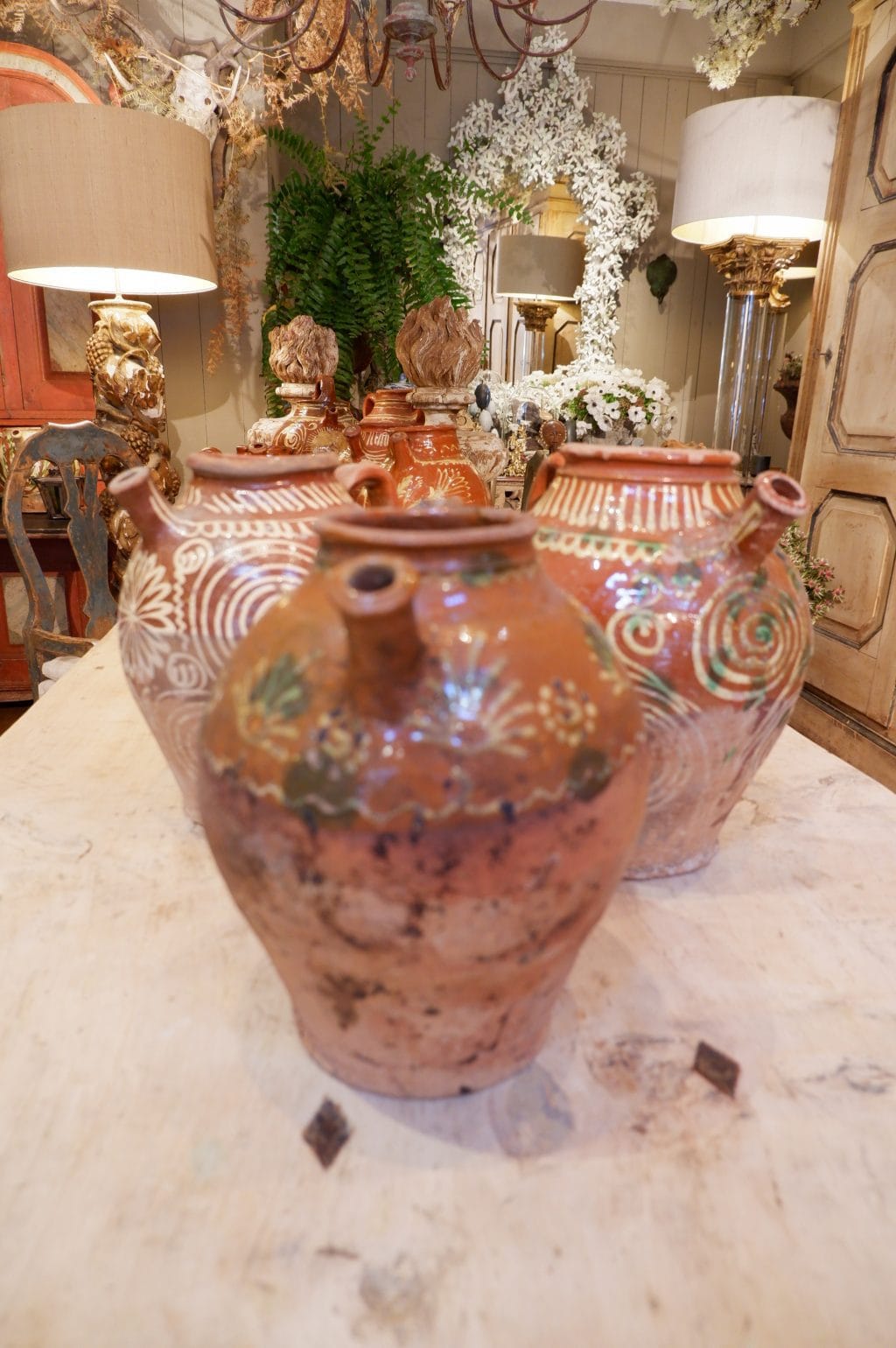 Grande collection de cruches du Val de Saône en terre cuite vernissée - époque XVIIIe – Image 8