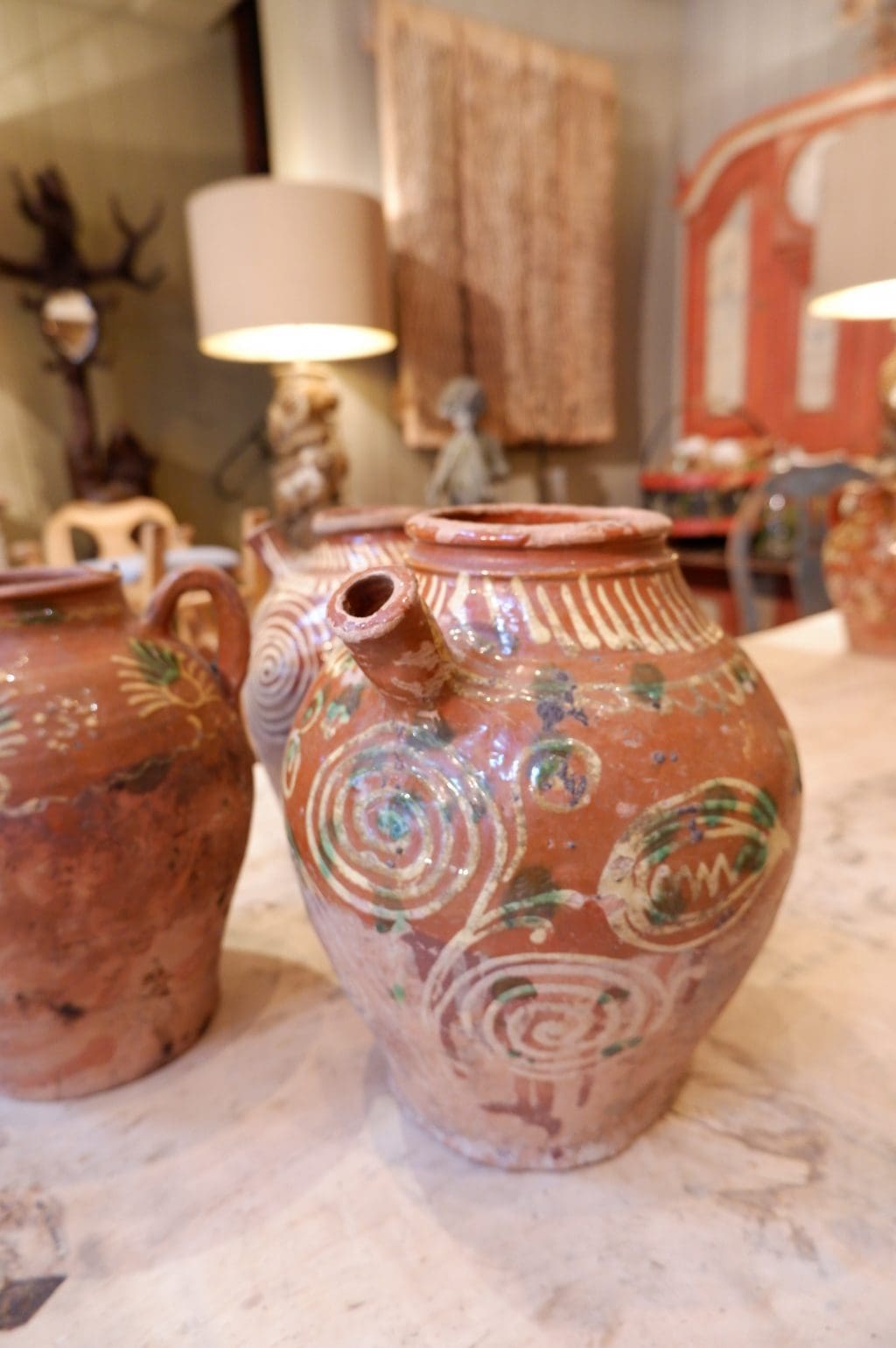 Grande collection de cruches du Val de Saône en terre cuite vernissée - époque XVIIIe – Image 6