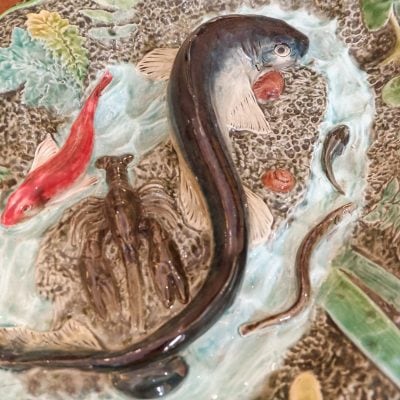 Large dish in slip in the taste of Avisseau or Palissy -ca.1890