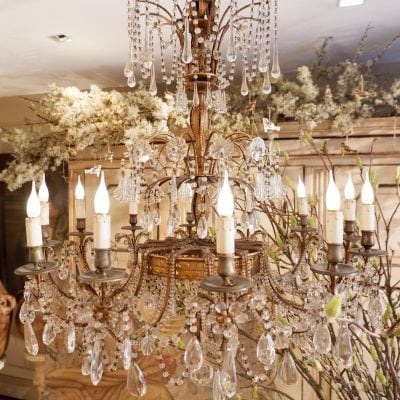 Grand lustre italien en métal doré et verre ca.1850 – Image 2
