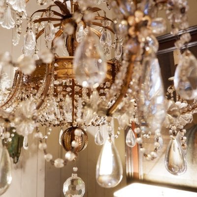 Grand lustre italien en métal doré et verre ca.1850 – Image 6