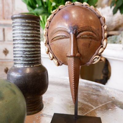 AFRICAN BIRD HEAD MASK ON STAND
