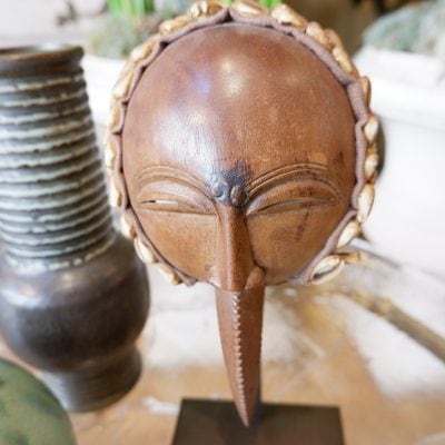 AFRICAN BIRD HEAD MASK ON STAND
