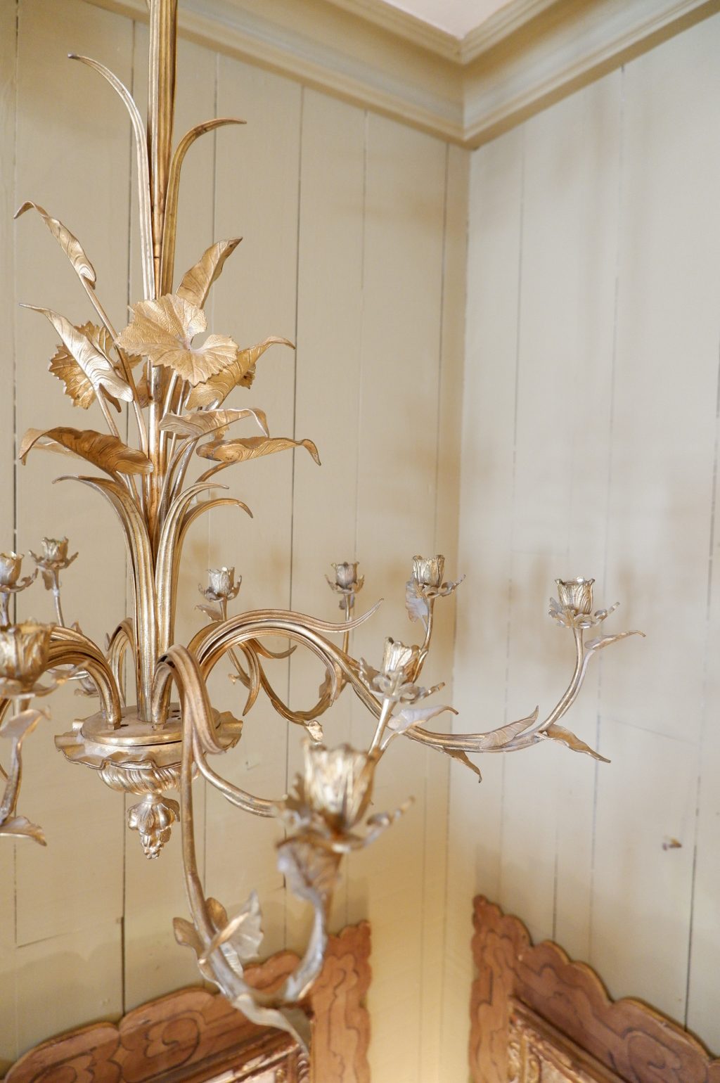 ELEGANT CHANDELIER EN BRONZE DORE CA.1900 – Image 2
