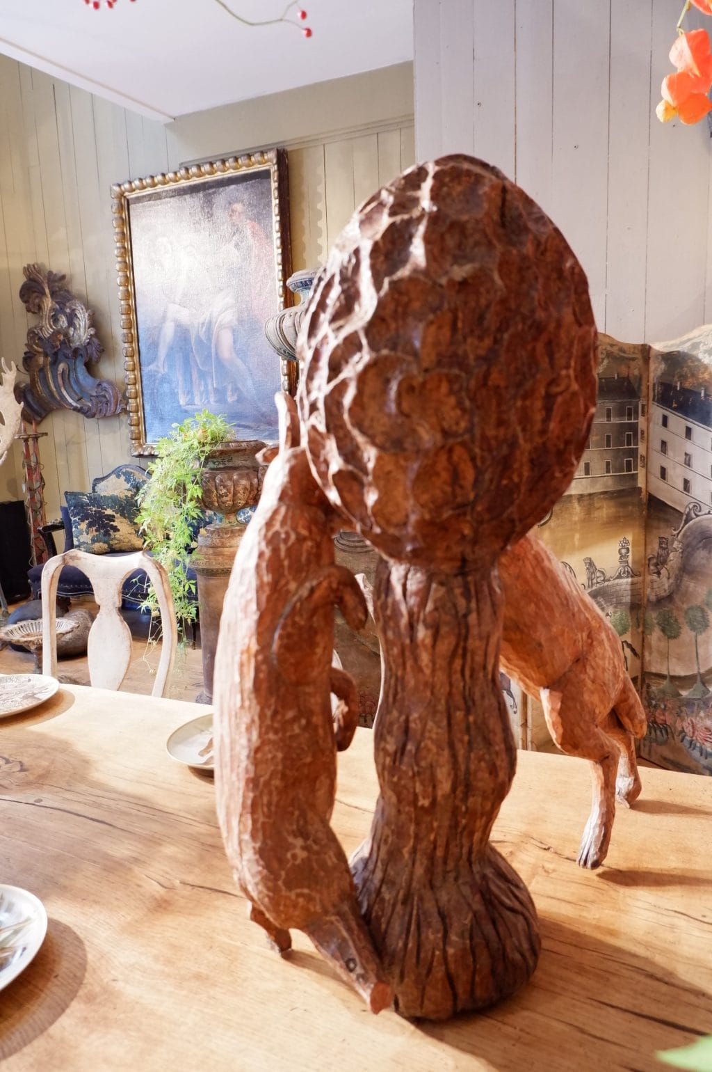 Grand bois sculpté 2 lièvres et une morille – Image 3