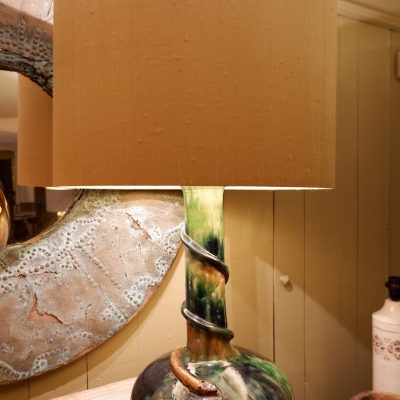 Grande lampe en céramique émaillée - serpent Aj en soie – Image 3