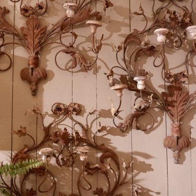 Suite de 3 appliques en fer volutes et feuilles d'acanthes - Italie Ca.1880 – Image 4