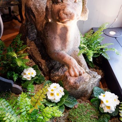 Running dog in carved pink granite - England end of 19th century