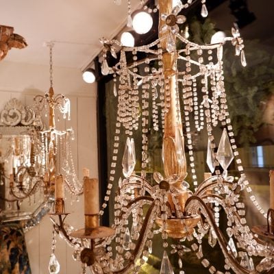 Paire de lustre Génois en bois doré et pendants de verre XIXe – Image 5