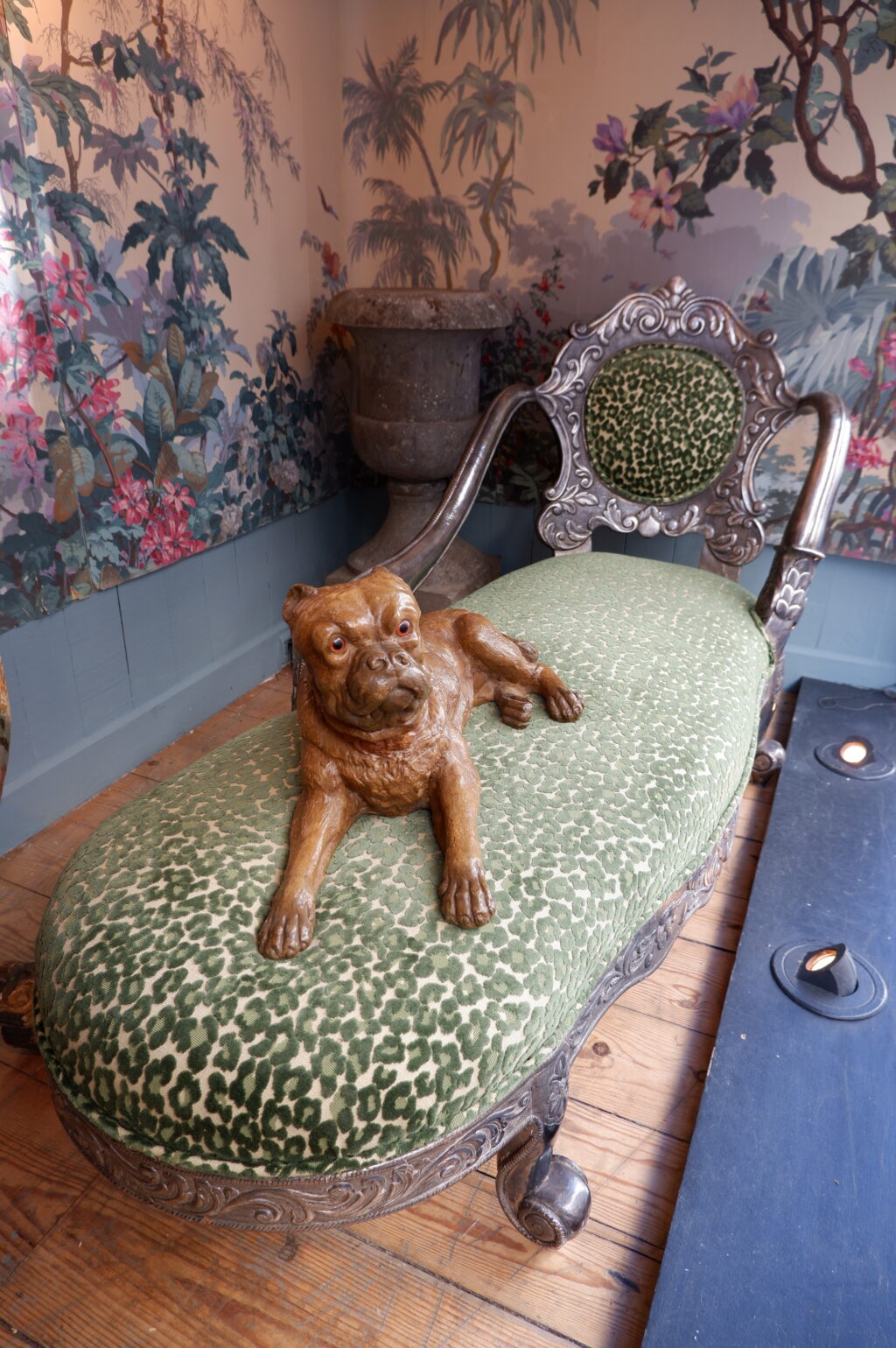 Chaise longue en bois sculpté et feuille d'argent ca.1880 – Image 5