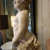 Sculpture d'un putto en terre cuite - allégorie de l'été ca.1800 – Image 4