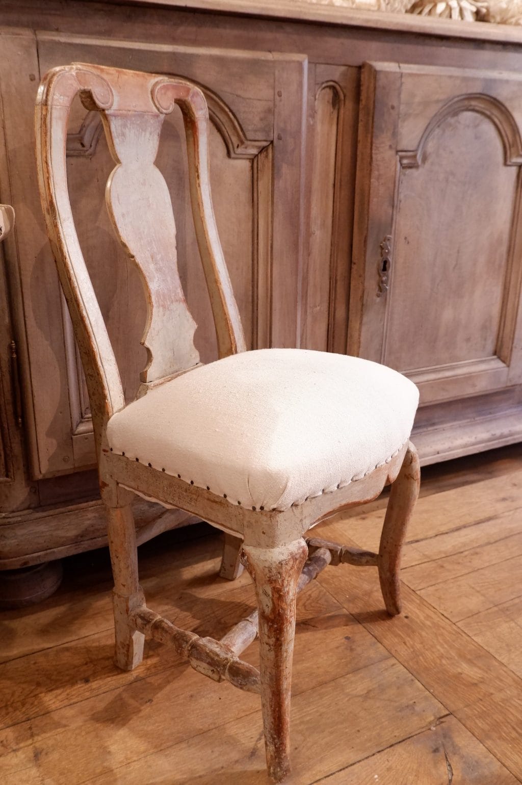 Chaise baroque suédoise patine vert celadon ca.1800