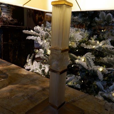 Lampe à poser en cristal Lalique décor cygne sur  socle laiton doré ca.1950 – Image 4