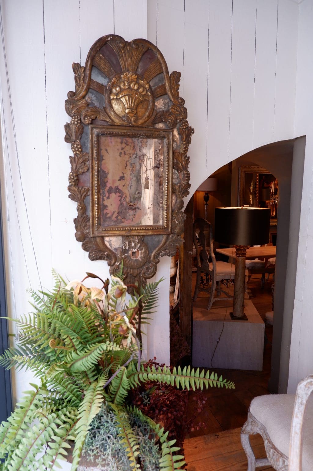 Miroir baroque en bois doré ca.1780