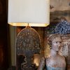 PAIRE DE LAMPES BOUQUETS PLATS SUR PANNEAU DE BOIS+ AJ EN SOIE OR PALE – Image 2