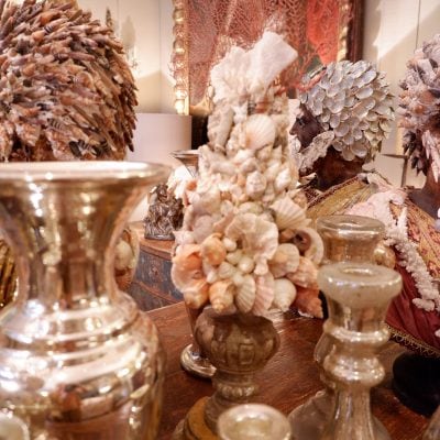 COMPOSITIONS DE CORAIL & COQUILLAGES SUR SOCLES ANCIENS – Image 5
