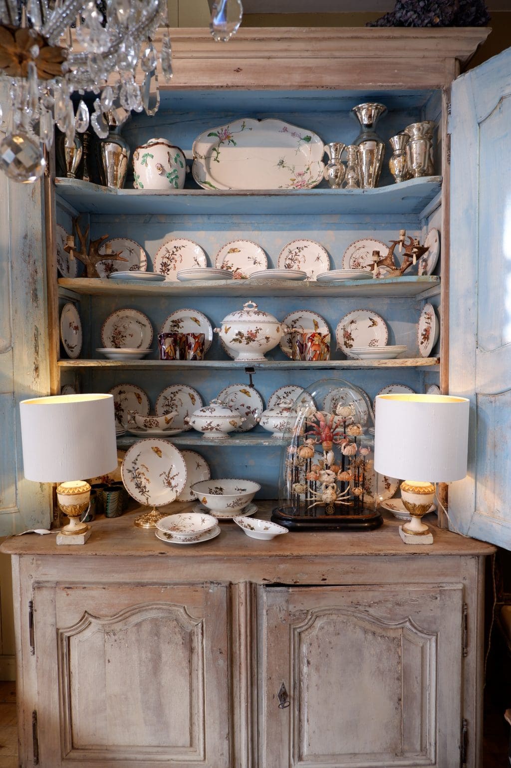 Grand buffet double corps Louis XV en noyer d'époque XVIIIe – Image 3