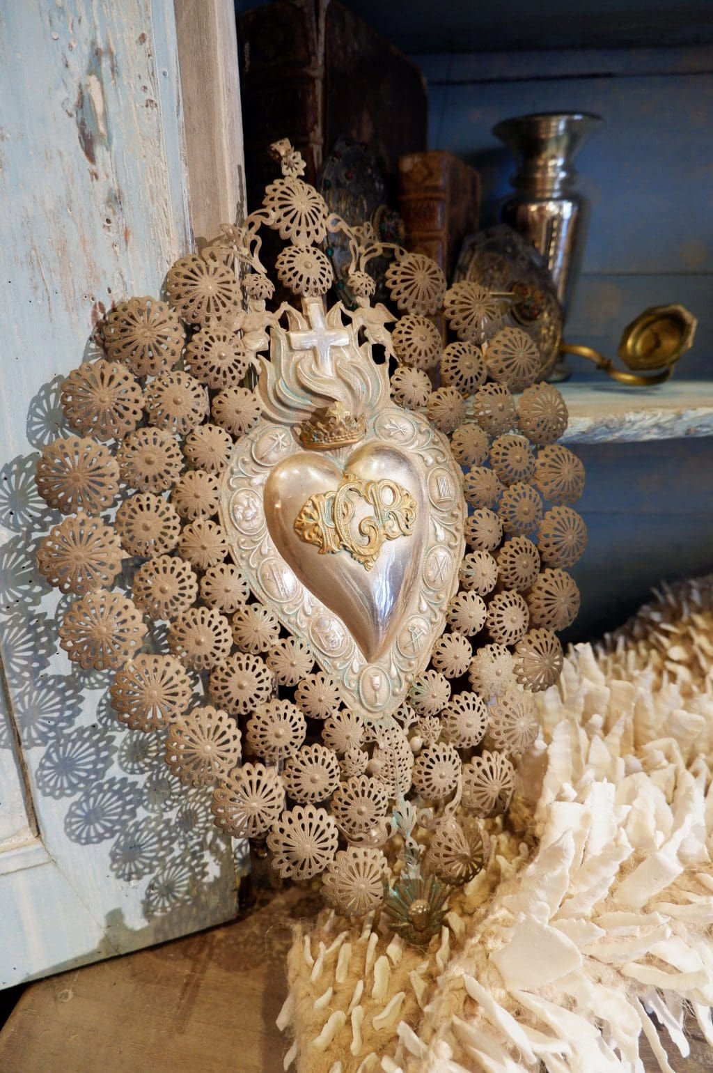 Large Italian Ex-Voto in openwork metal from the 19th century
