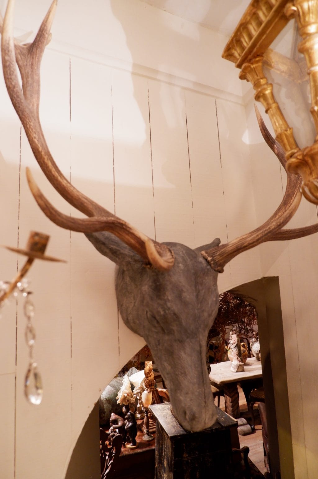 Stag head in cast aluminium with real antlers late 19th century - Image 2