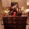 Grande commode serpentine en bois ciré époque XVIIIE