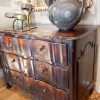 Grande commode serpentine en bois ciré époque XVIIIE – Image 5