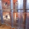 Grande commode serpentine en bois ciré époque XVIIIE – Image 3