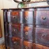 Grande commode serpentine en bois ciré époque XVIIIE – Image 8
