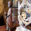 Sculpture de roi Mage en bois laqué polychrome - Venise début XVIIIE – Image 2