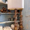 Une paire de lampes éléments plats XVIIIE à la feuille d'argent + aj en soie grise – Image 5