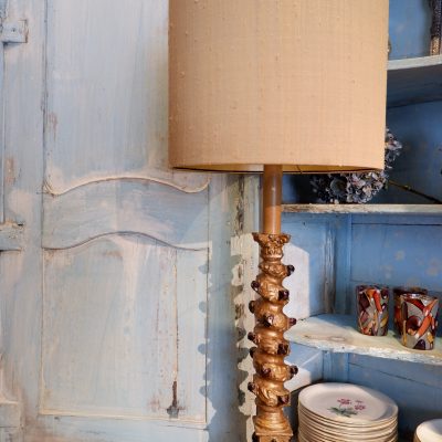 Paire de lampes colonnes torses à cabochons + AJ cylindre en soie dorée