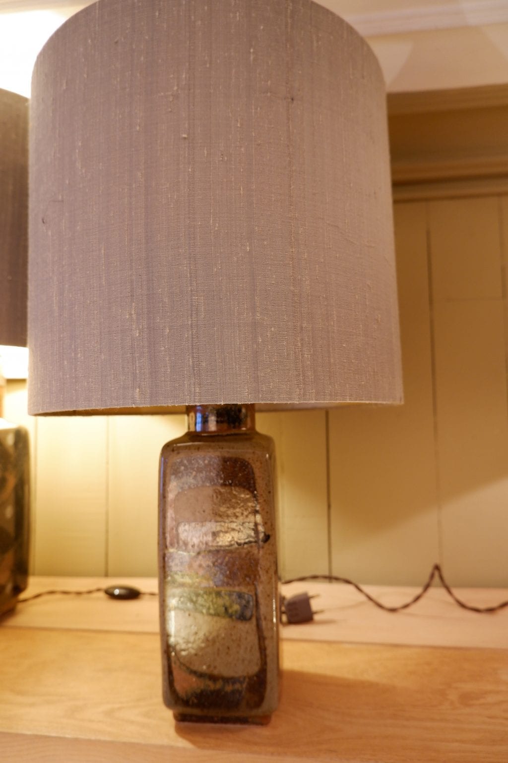 Une lampe en céramique par Carl Harry Stalhane pour Rostrand ca.1950 + aj soie – Image 4