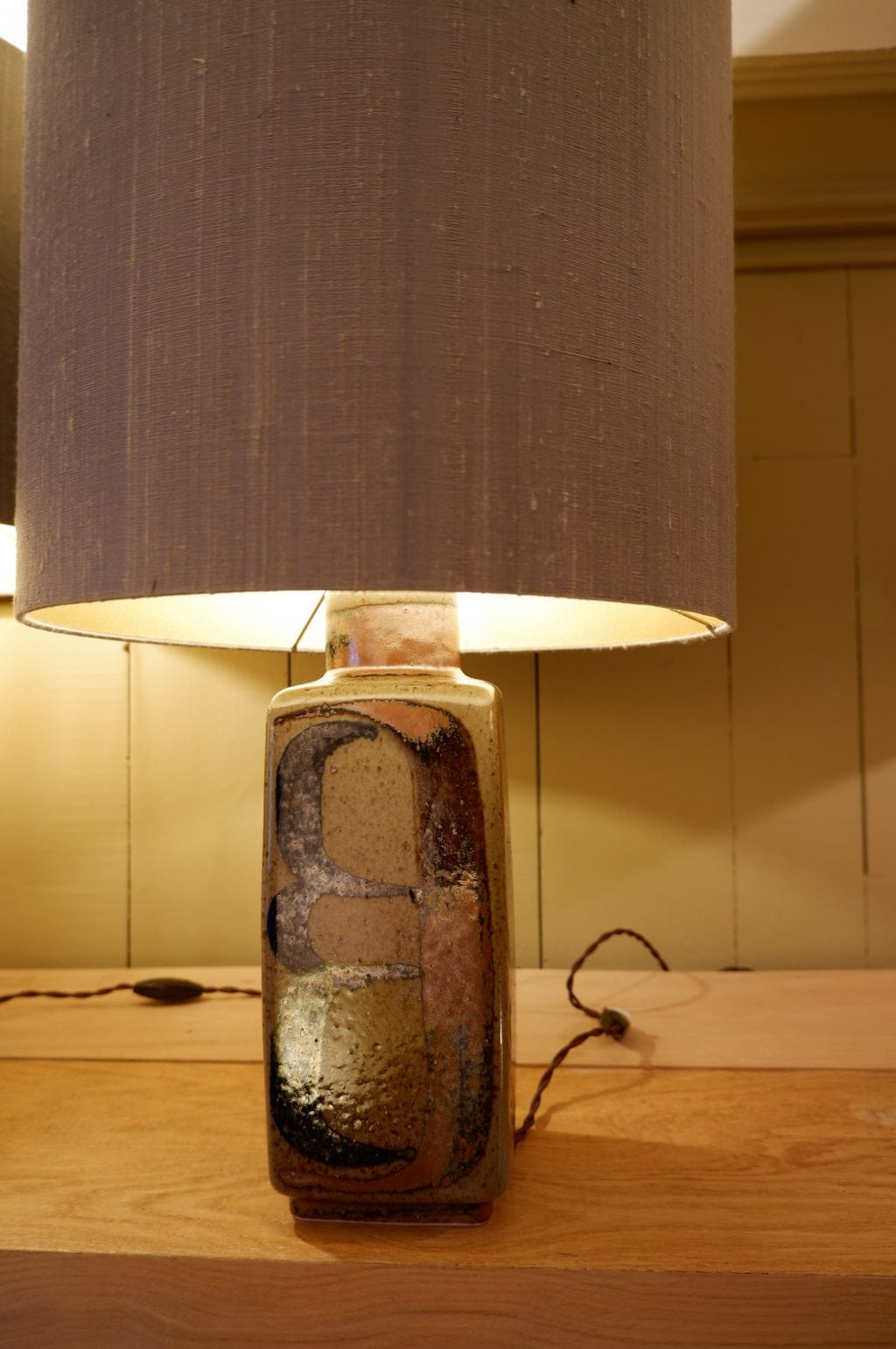 Une lampe en céramique par Carl Harry Stalhane pour Rostrand ca.1950 + aj soie