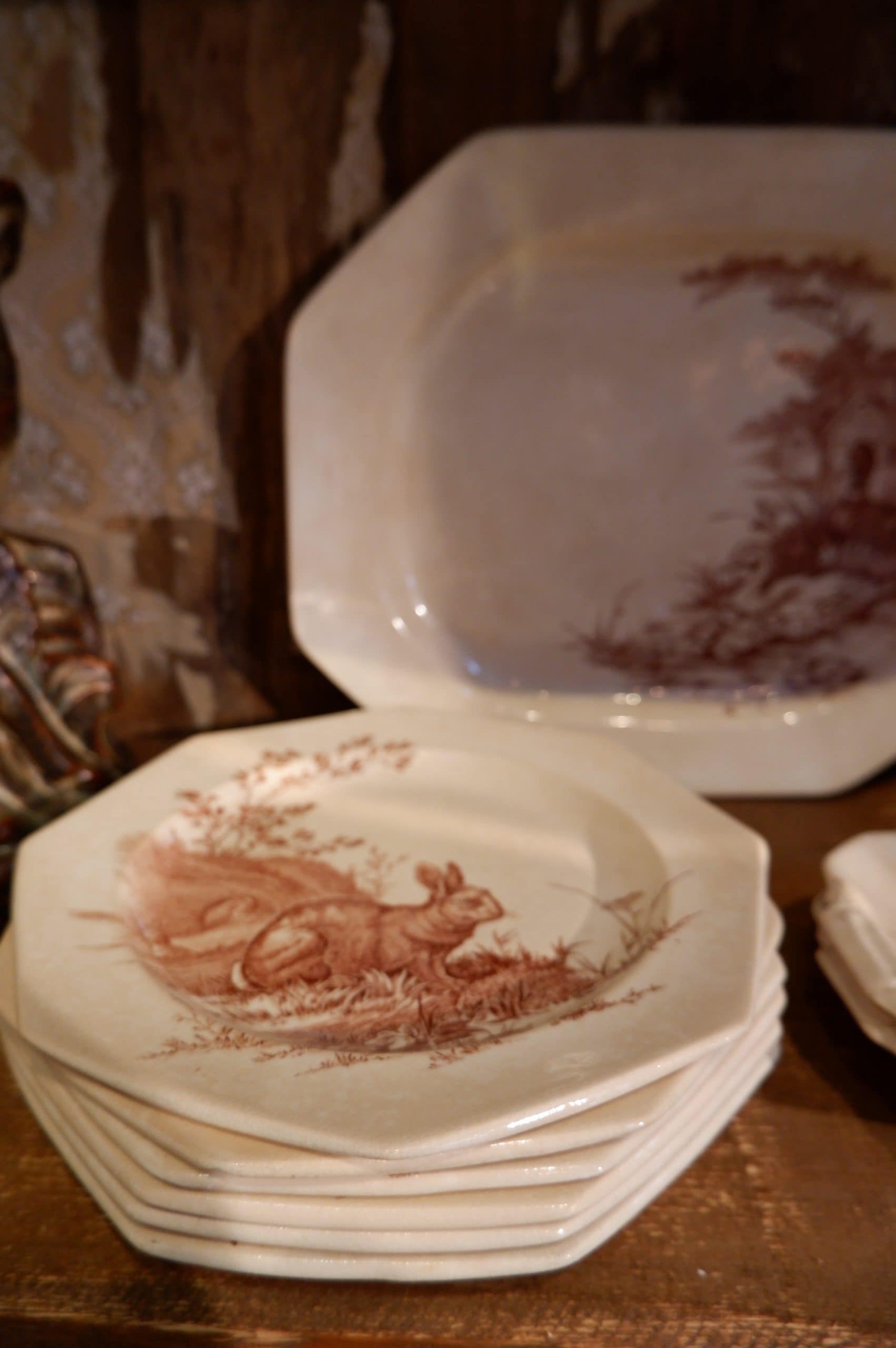 Grand service en faience décor animaux sépia de la ferme par Wedgwood ca.1900 – Image 5