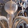 Grand lustre Italien à 12 bras en perles de cristal et centre en verre de murano, volutes de perles ca.1850 – Image 8