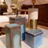 Ensemble de 3 boites en céramique émaillée "Raku vert de gris"  par D.Leonette – Image 2