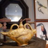 Cruche ou gourde en terre cuite vernissée jaune - Provence XIXe – Image 10
