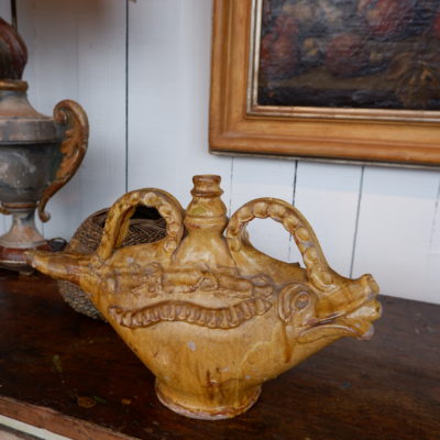Cruche ou gourde en terre cuite vernissée jaune – Provence XIXe