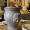 Paire de cache-pots en fonte émaillée de Rouen anses tête de lion - bleu pâle fin XIXe - – Image 3