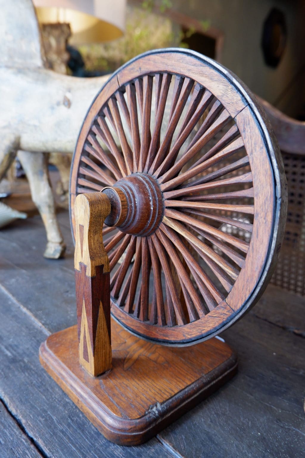 Piece de maitrise de compagnon "roue de carrosse en bois" et métal ca.1880 – Image 4