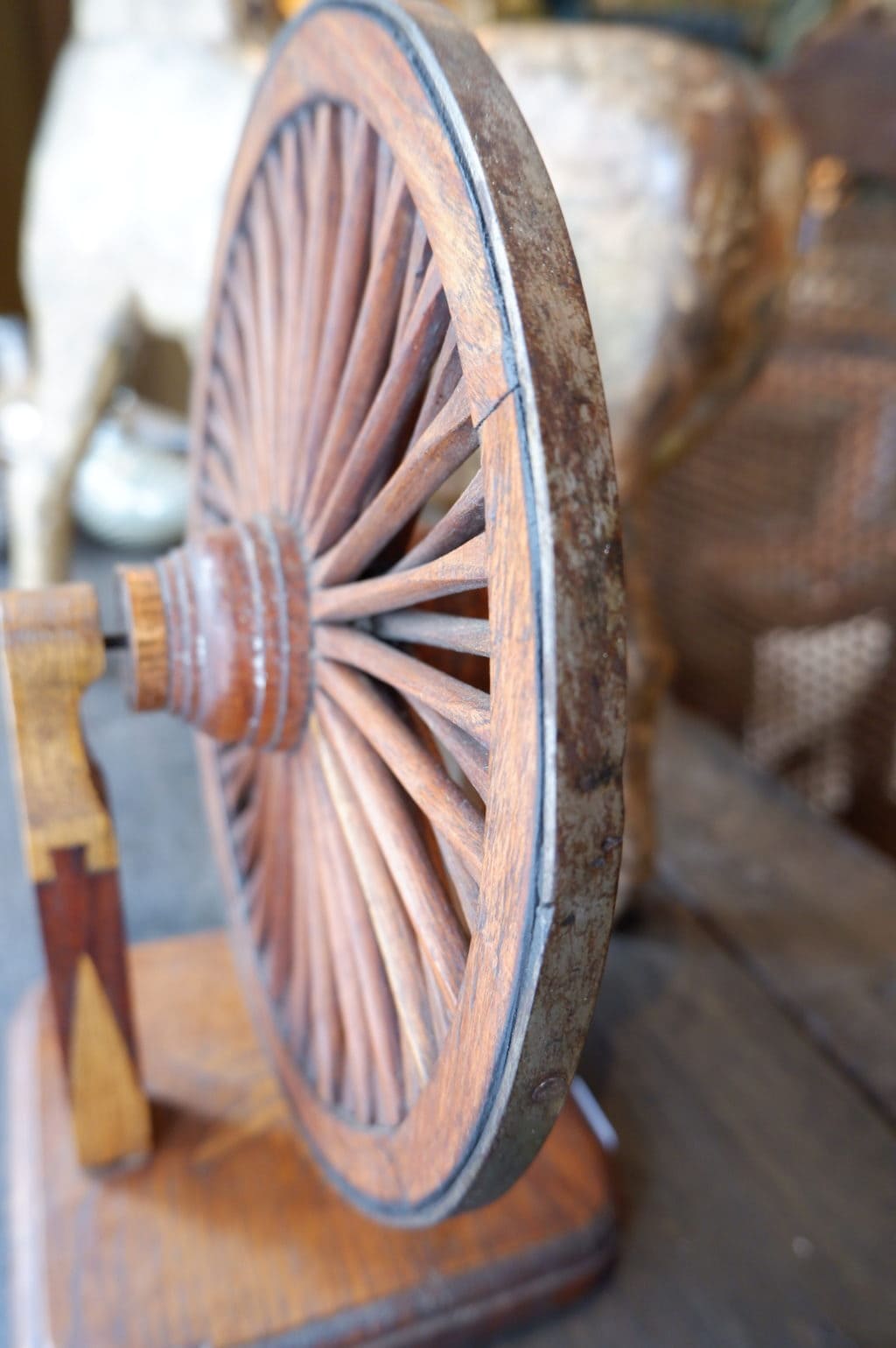 Piece de maitrise de compagnon "roue de carrosse en bois" et métal ca.1880 – Image 5