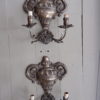 Paire d'appliques "vases plats" en tôle argentée - Italie XIXe