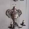 Paire d'appliques "vases plats" en tôle argentée - Italie XIXe – Image 2