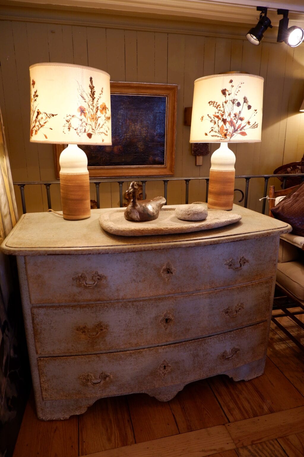 Commode 3 tiroirs en bois peint bleu pâle fin XIXe