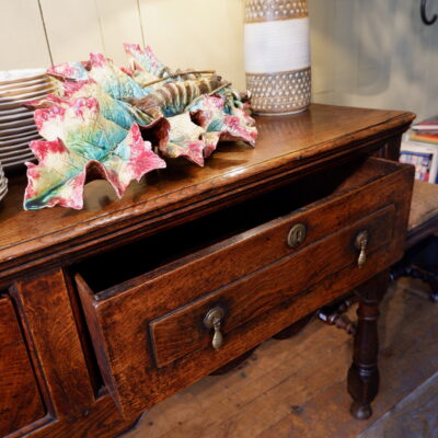 Large oak console with drawers England - George III period