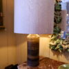 Paire de lampes suédoises en grés décor kaki charbon + AJ soie – Image 2
